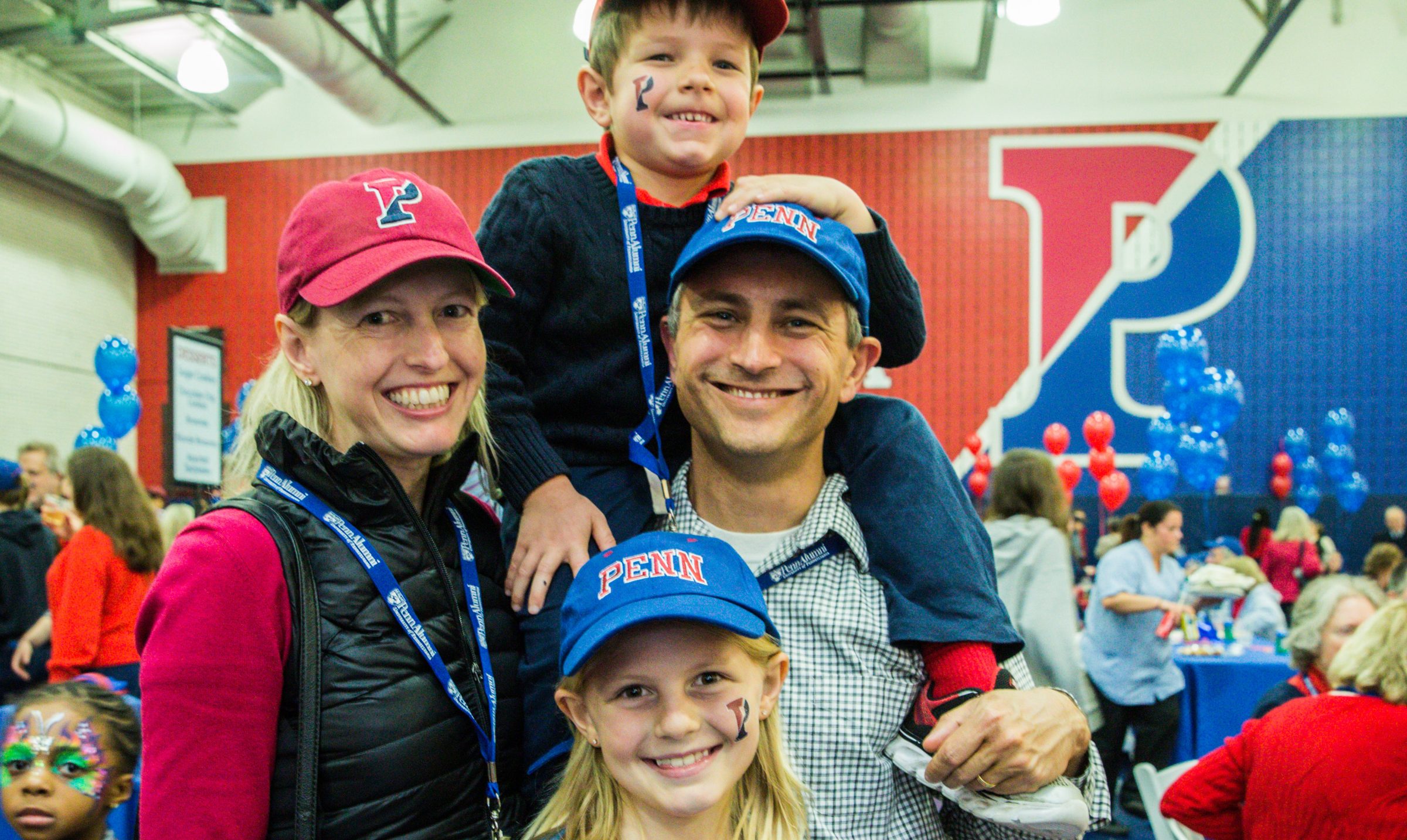 Alumni parents with children